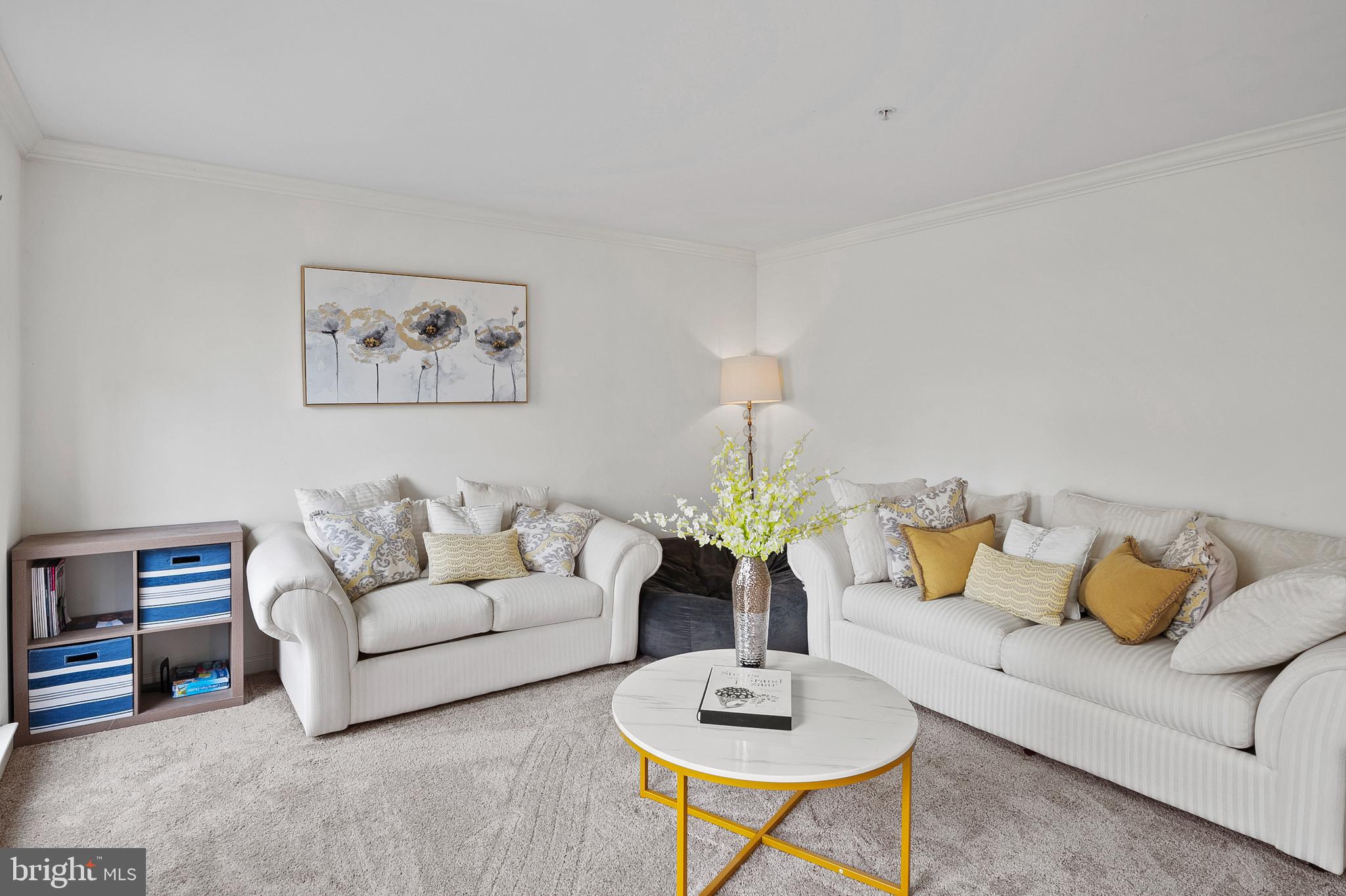 SUMMIT CREEK - Residential