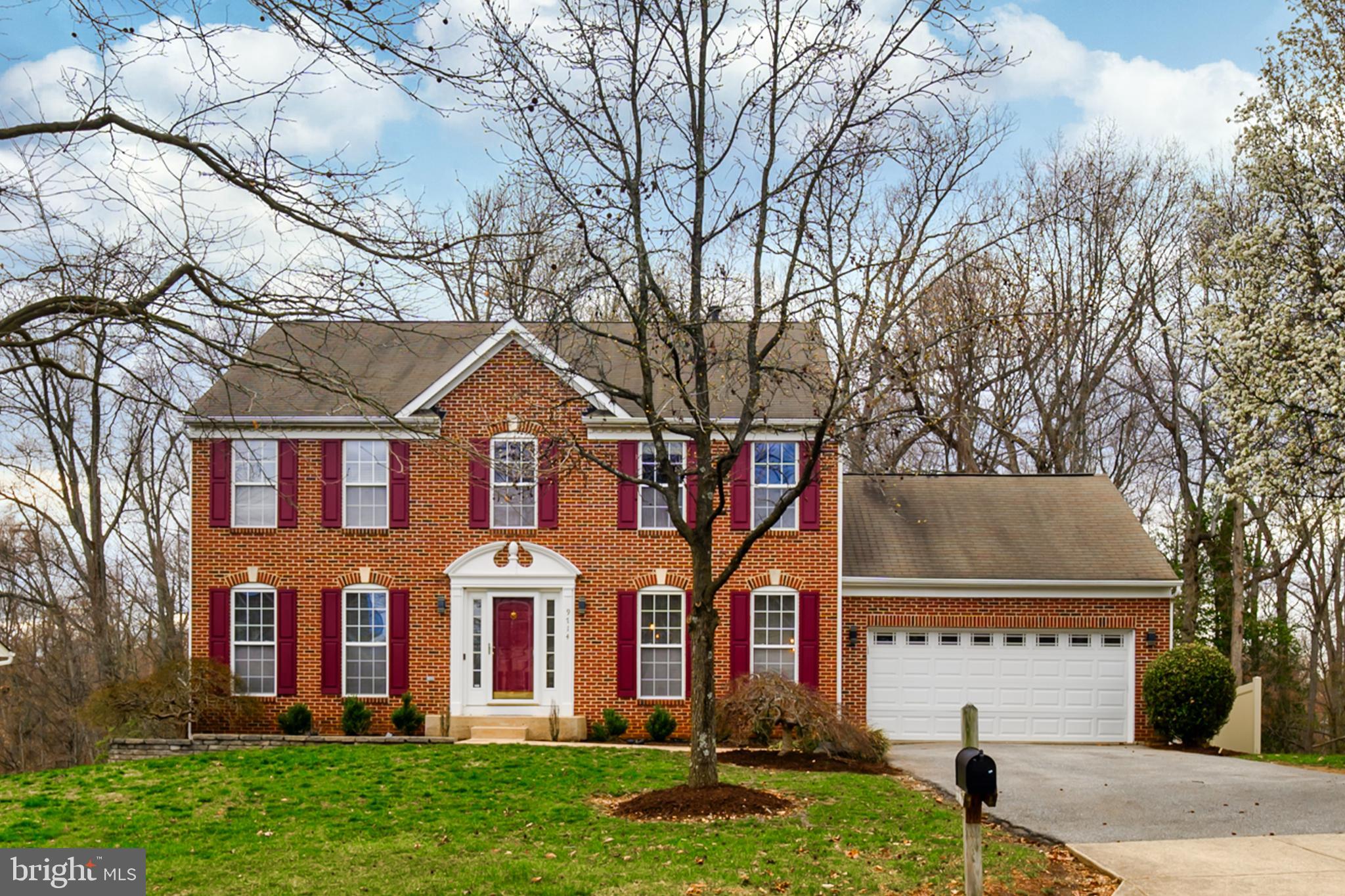 SUMMIT CREEK - Residential