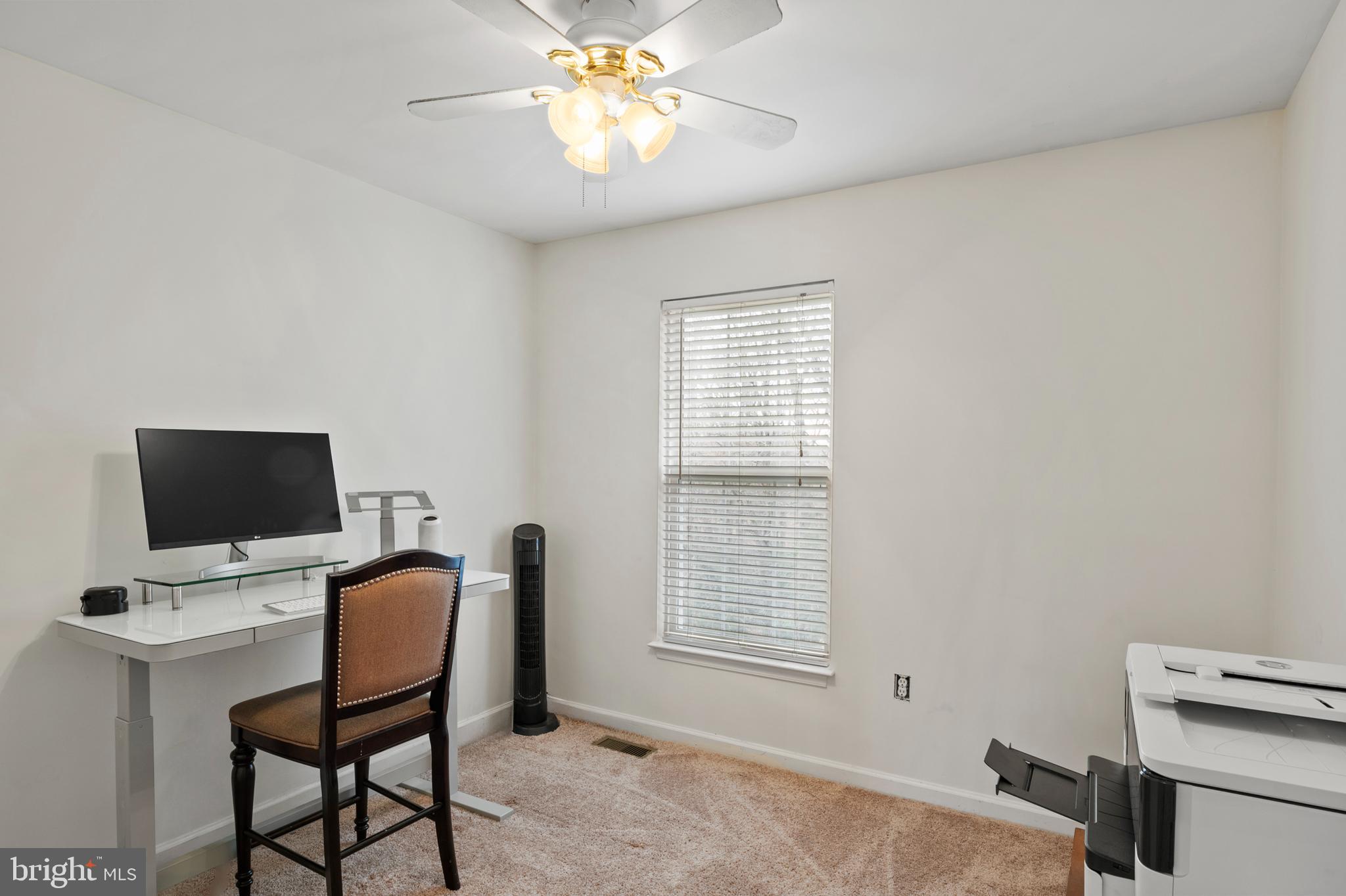 SUMMIT CREEK - Residential