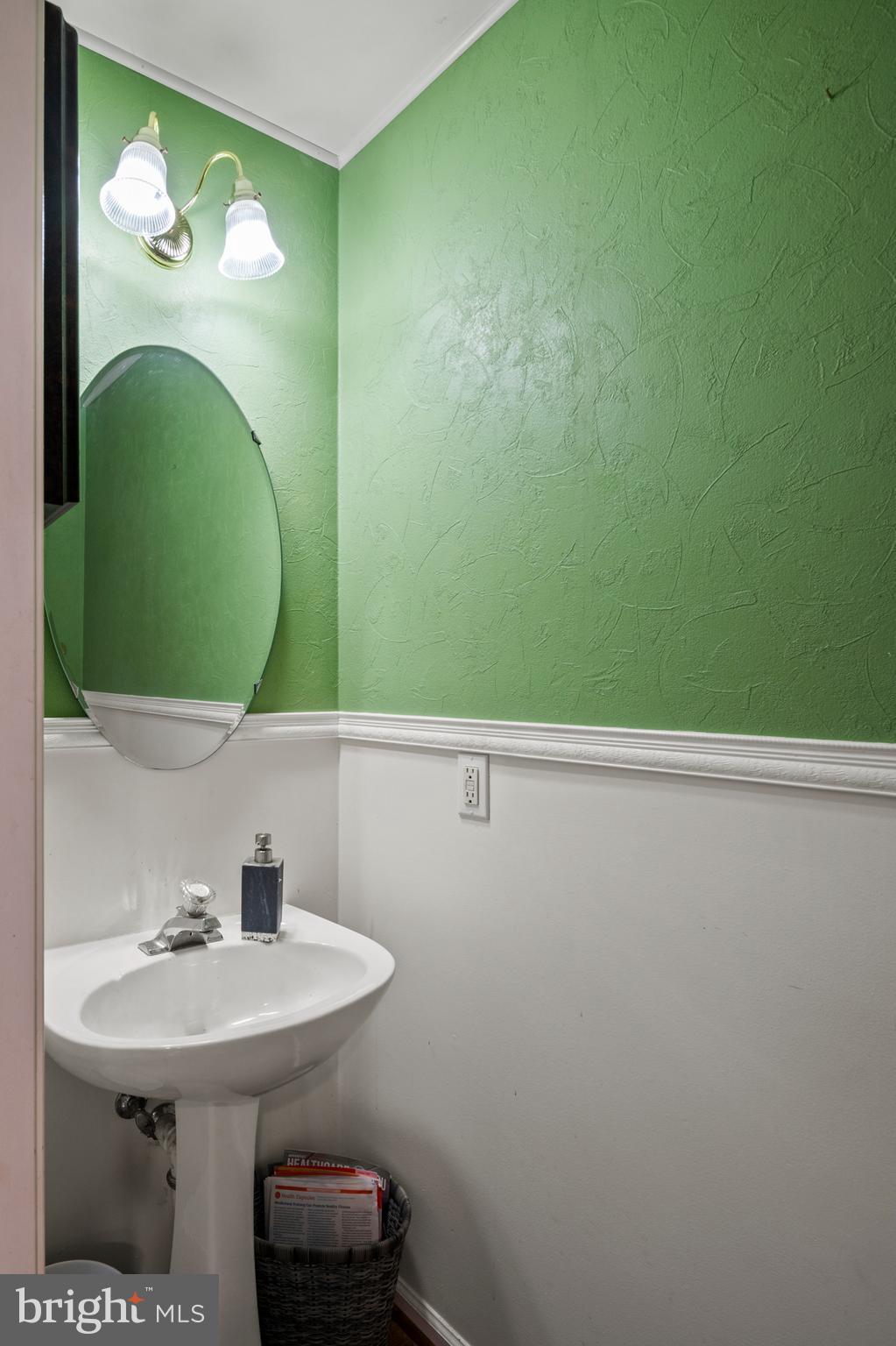 SUMMIT CREEK - Residential