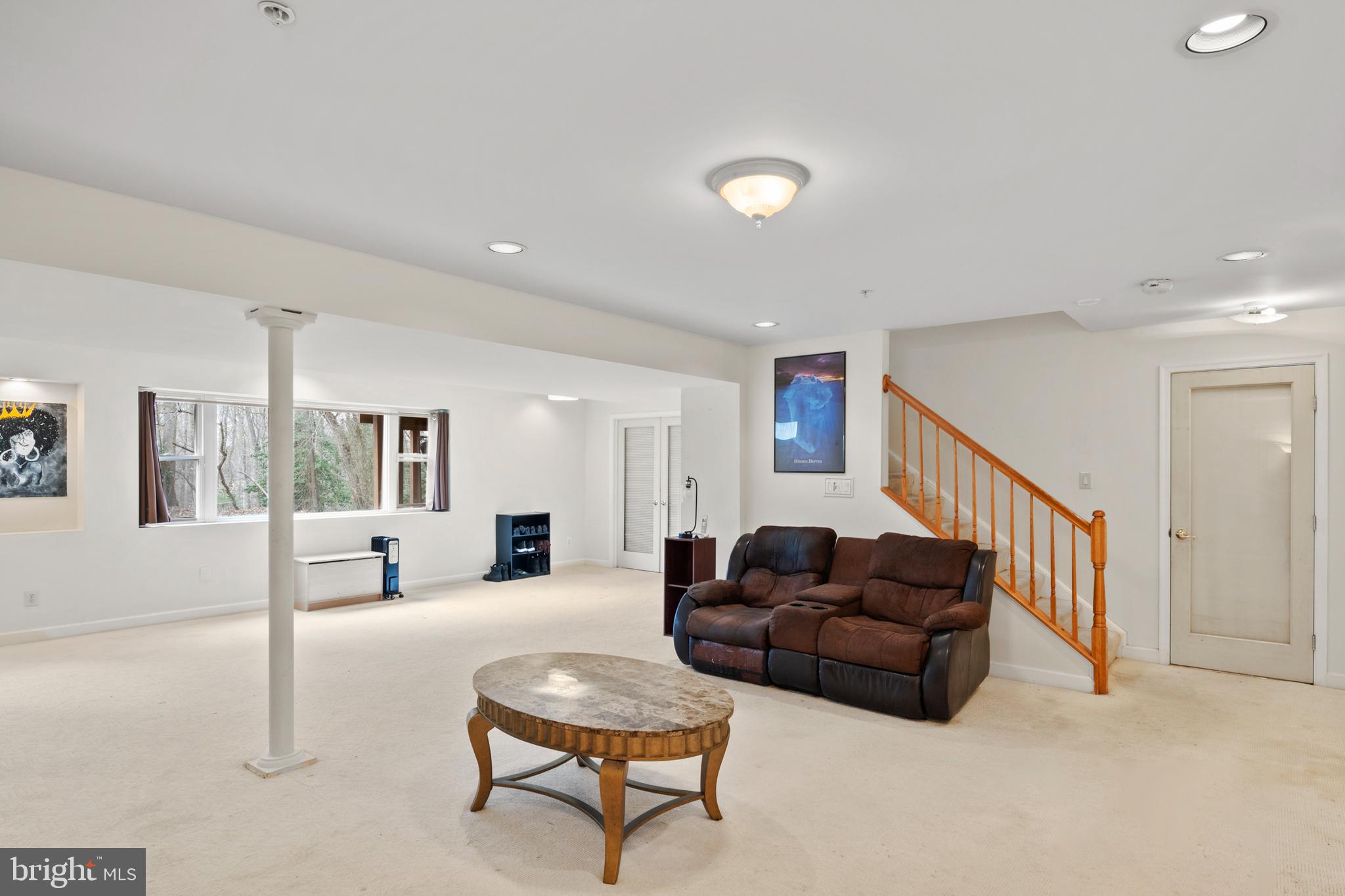 SUMMIT CREEK - Residential