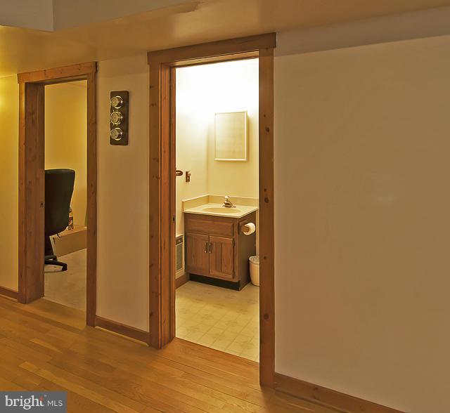 BEAR HOLLOW - Residential