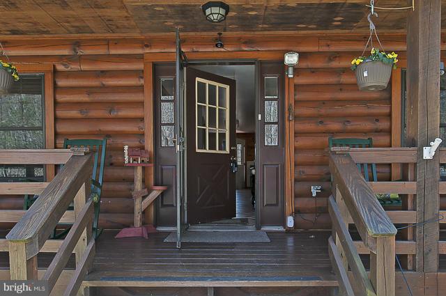 BEAR HOLLOW - Residential