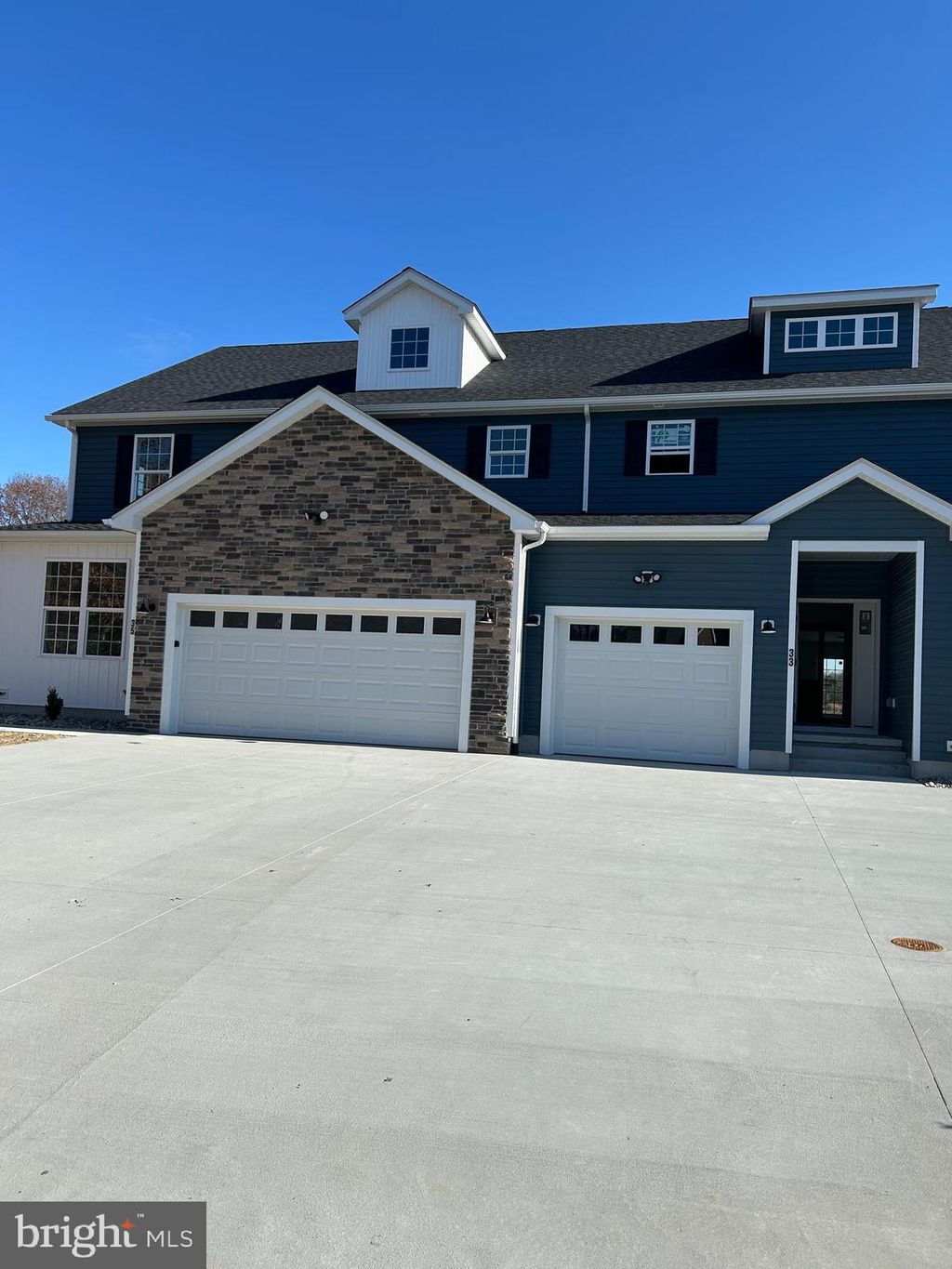 Photo of 8 Valhalla Court, DOVER, DE 19904 (MLS # DEKT2041322)
