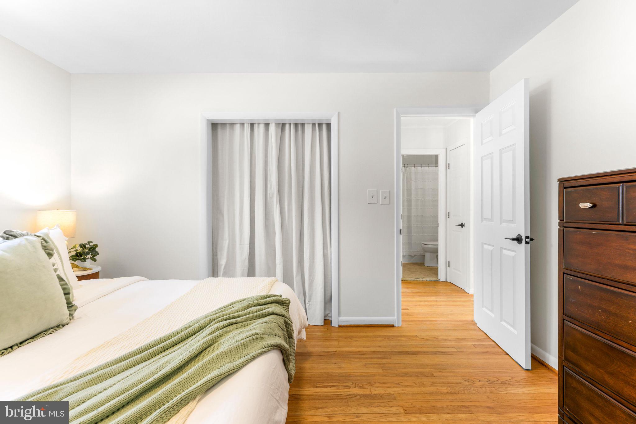 LUTHERVILLE - Residential