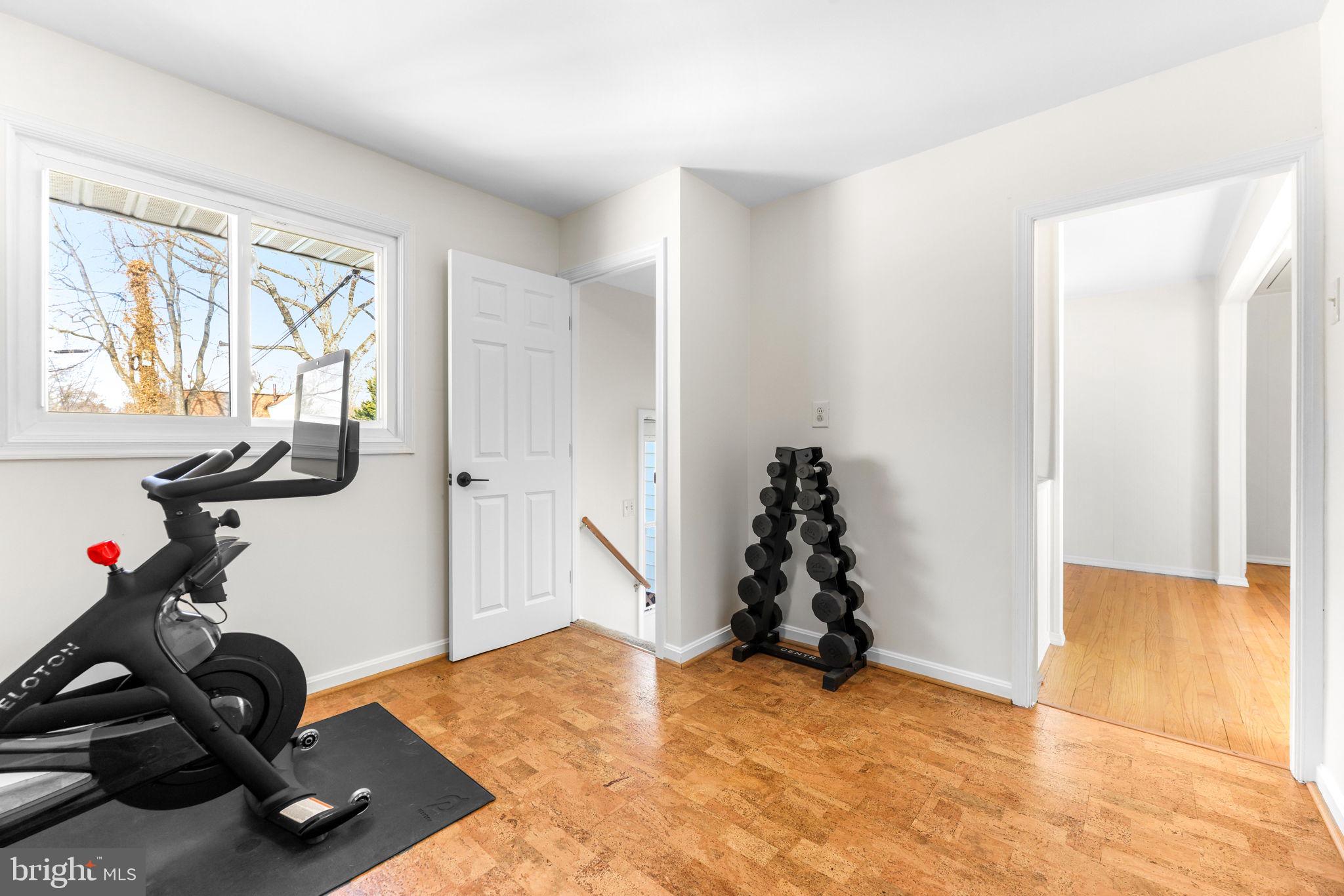 LUTHERVILLE - Residential