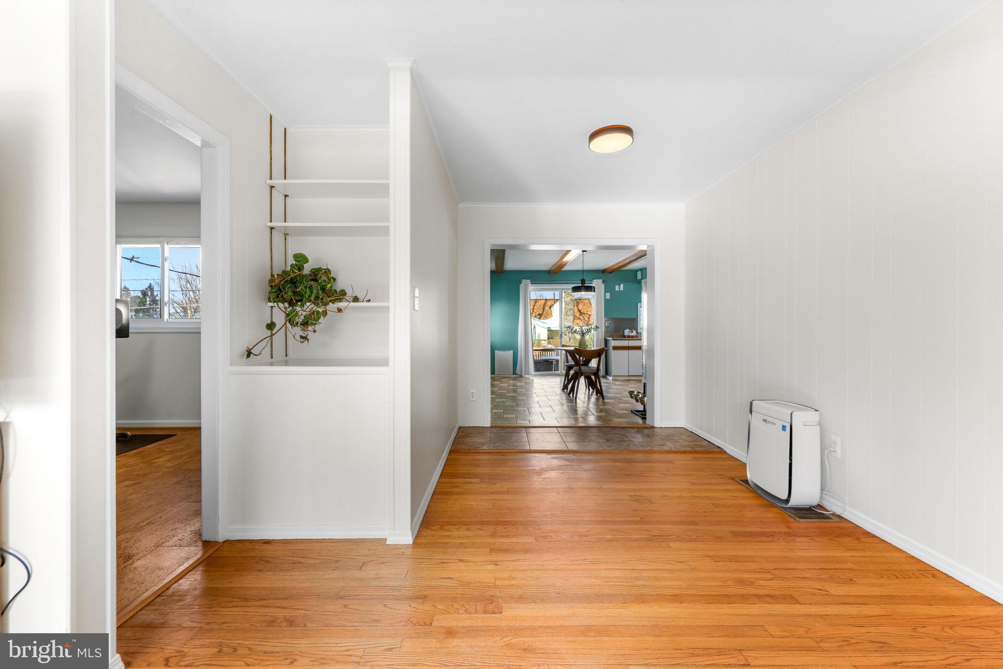 LUTHERVILLE - Residential