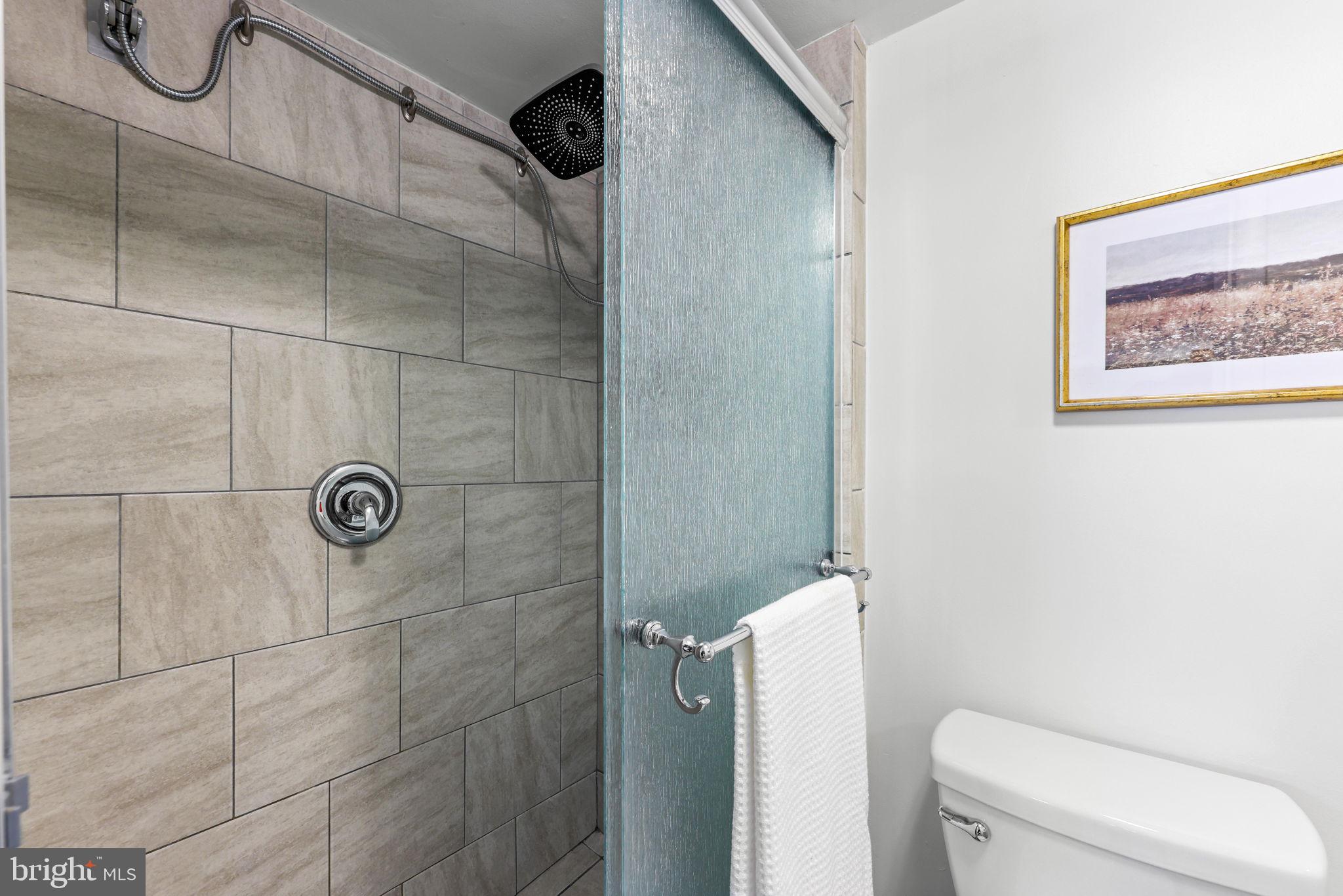 LUTHERVILLE - Residential