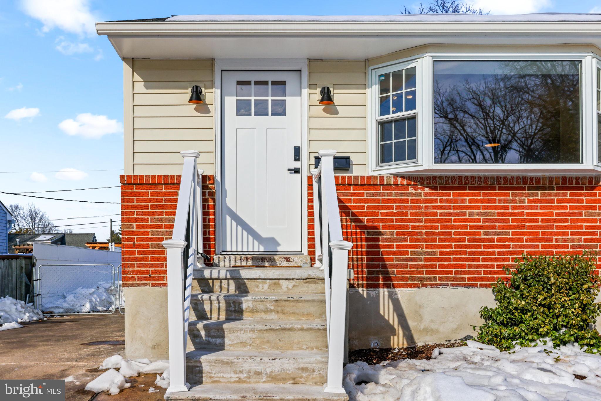 LUTHERVILLE - Residential