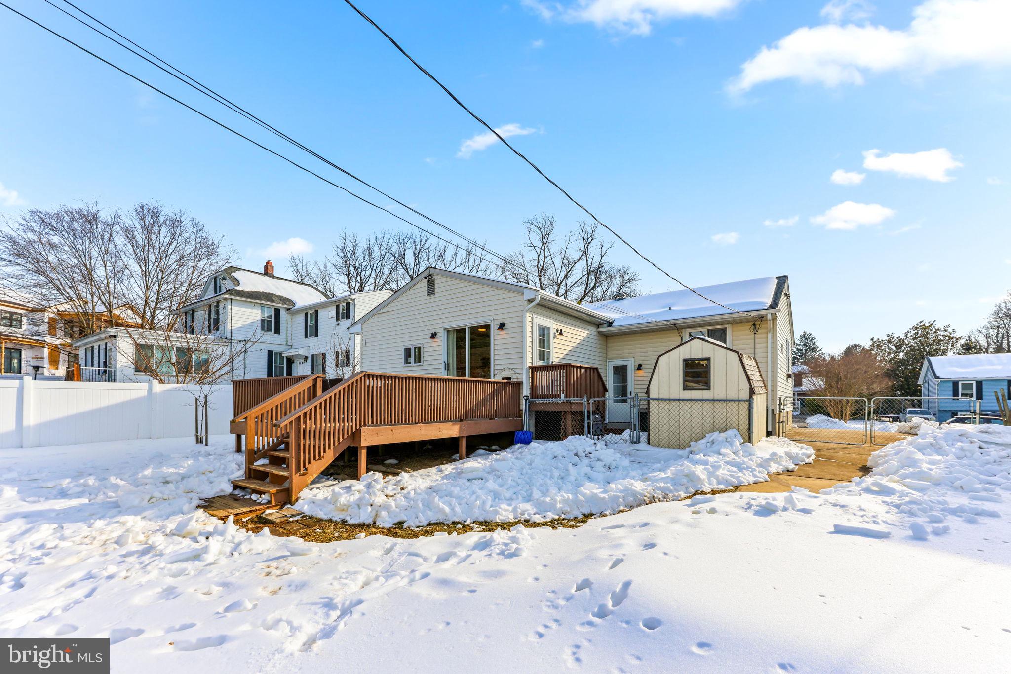 LUTHERVILLE - Residential