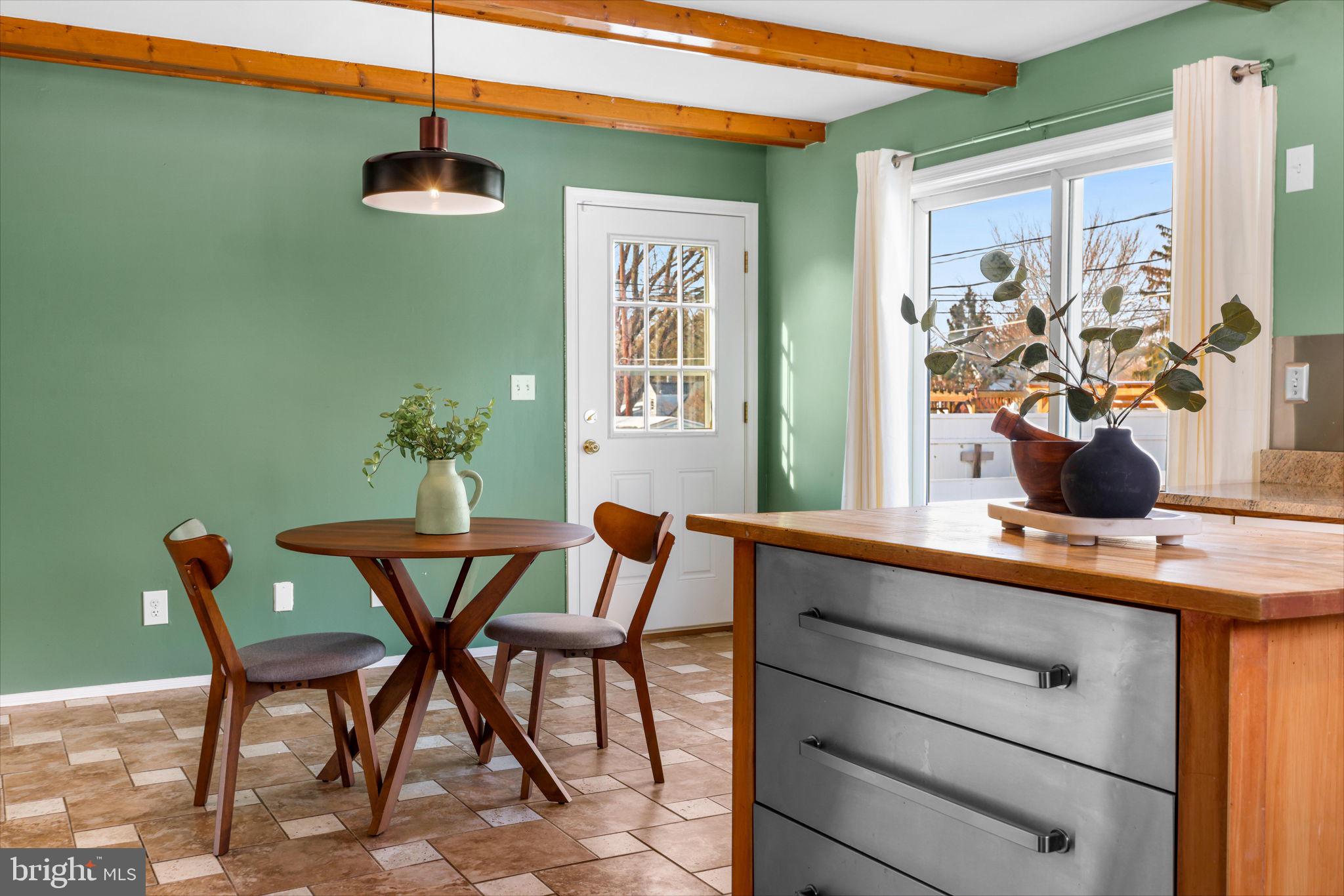 LUTHERVILLE - Residential