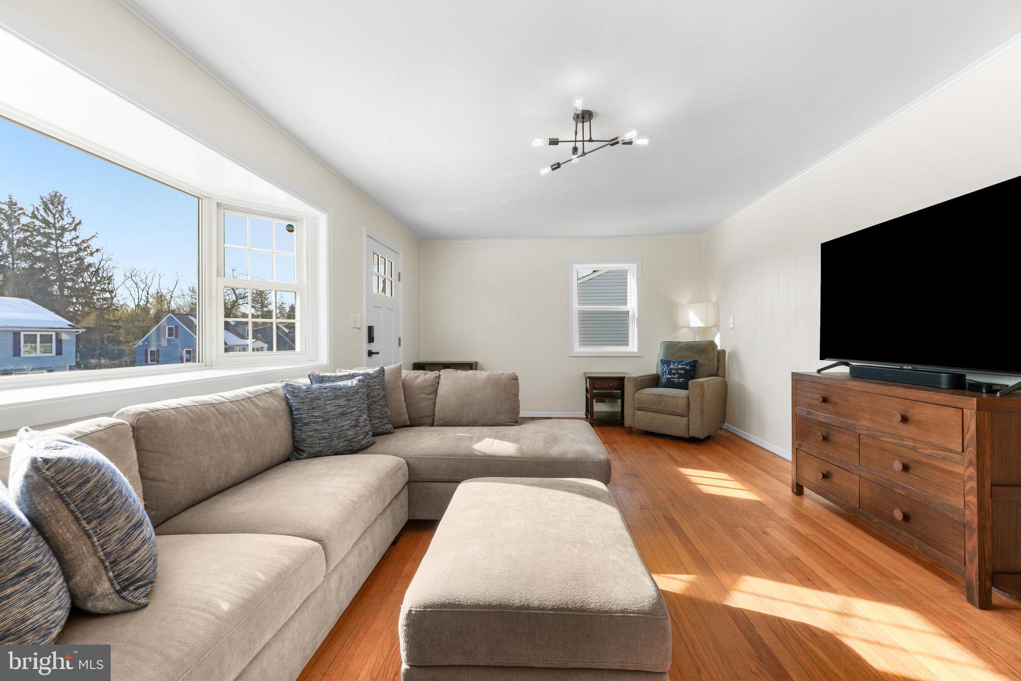 LUTHERVILLE - Residential