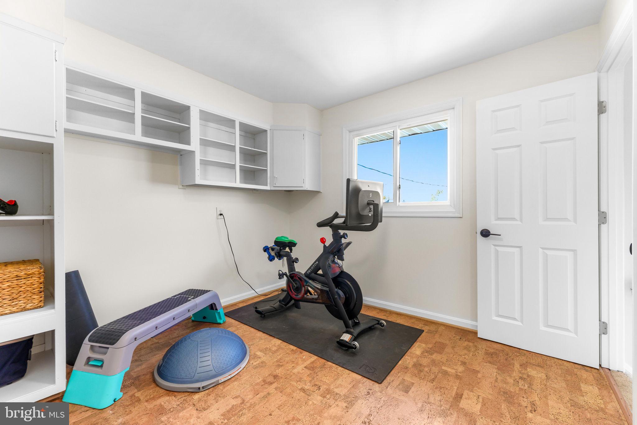 LUTHERVILLE - Residential