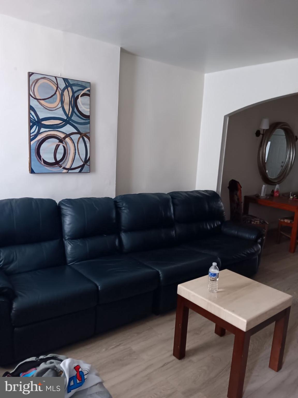 MILL HILL - Residential