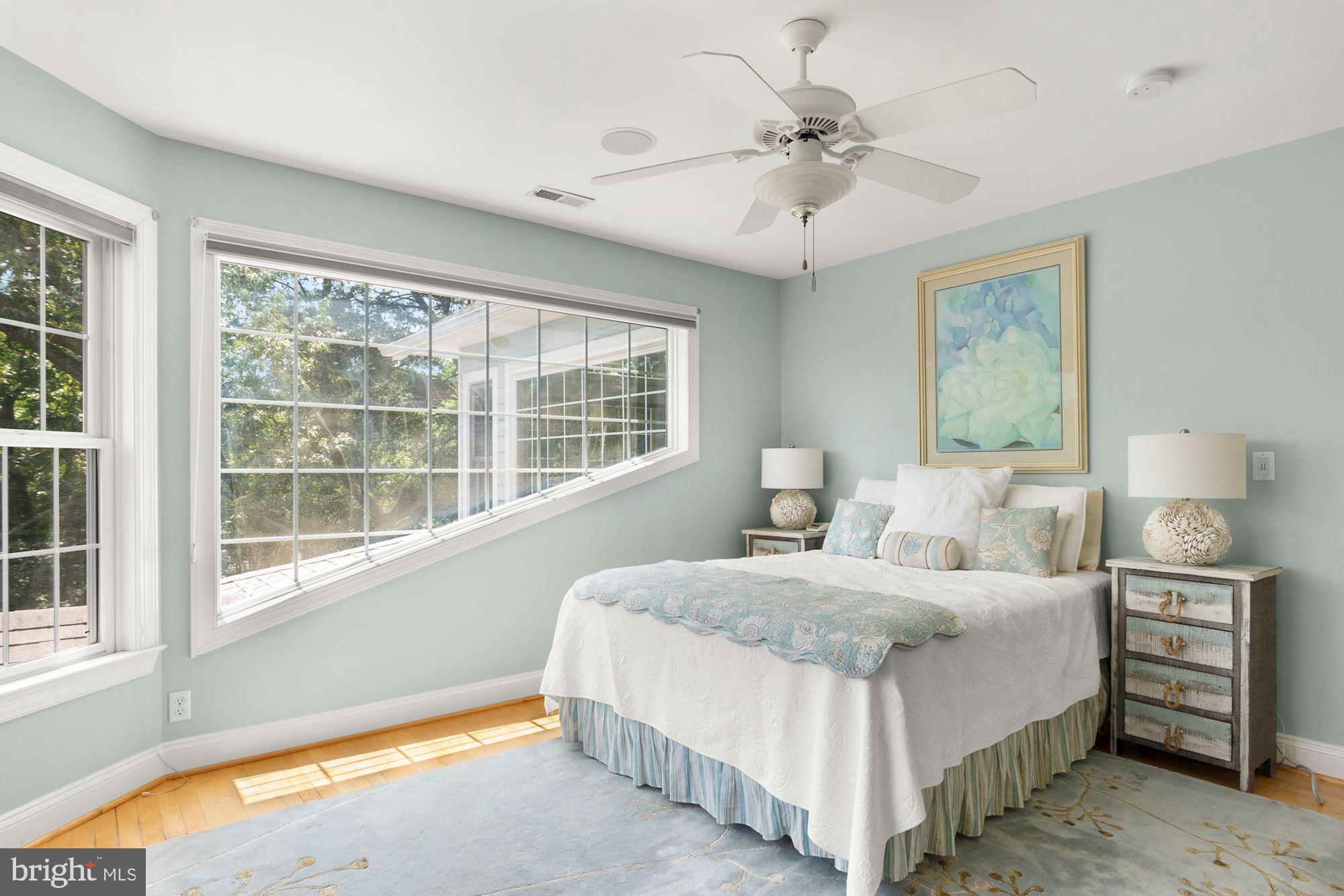 EASTPORT - Residential