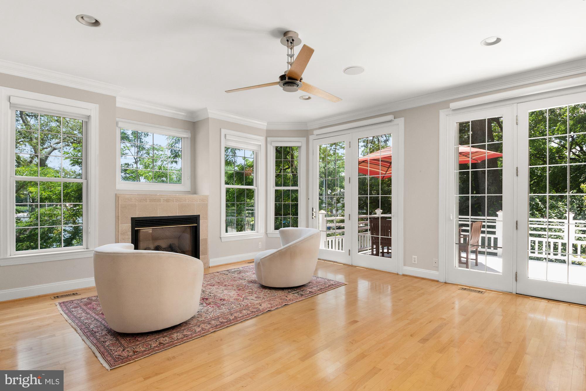 EASTPORT - Residential