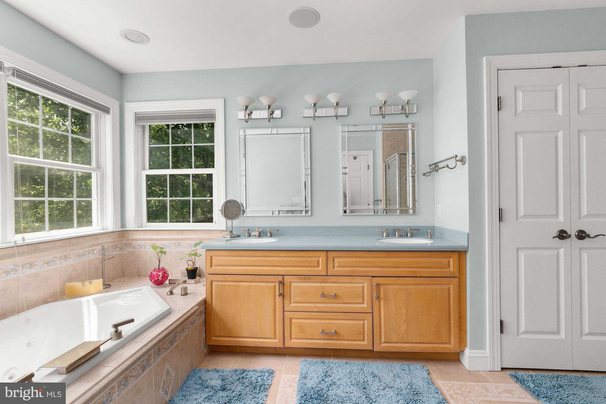 EASTPORT - Residential