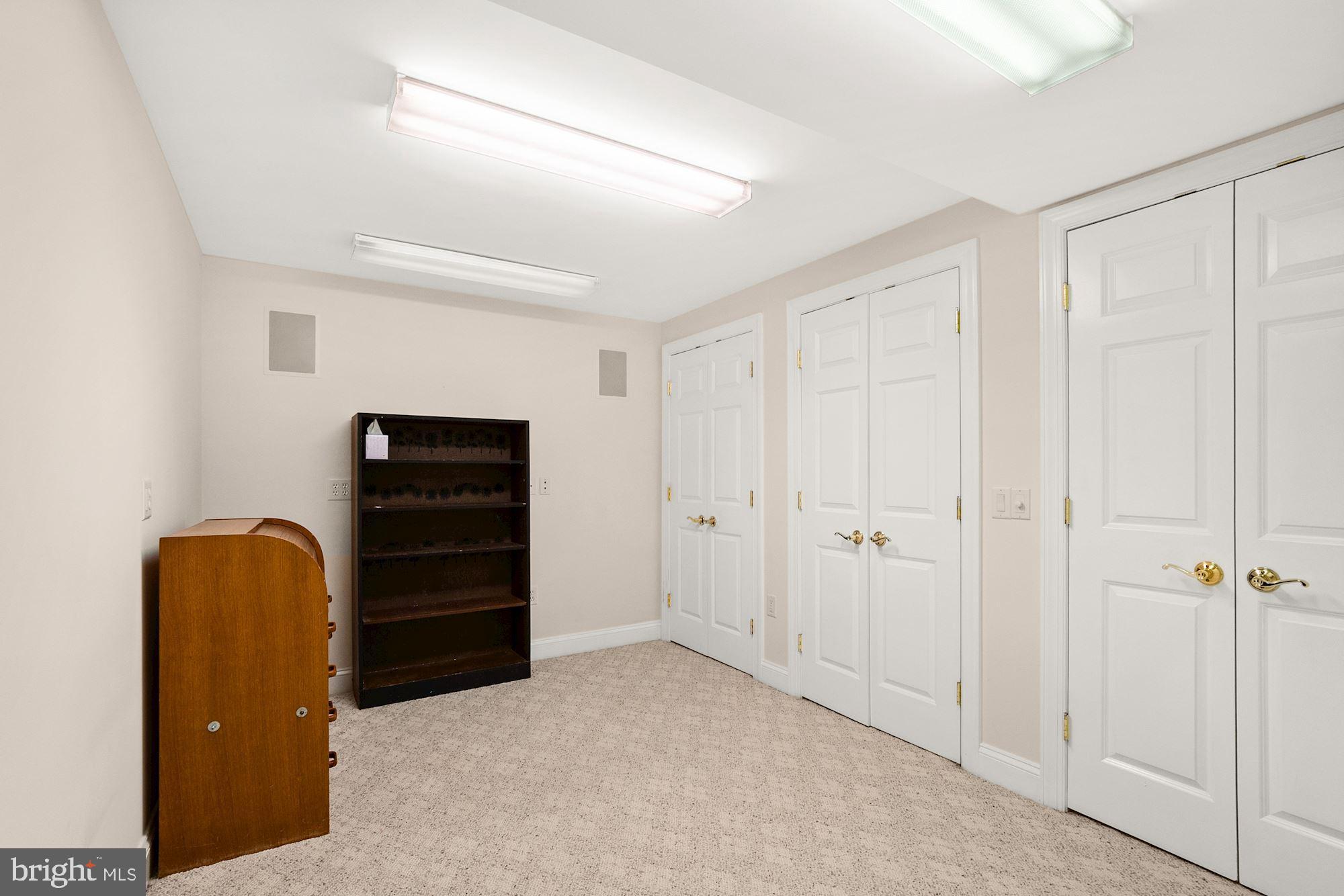 EASTPORT - Residential