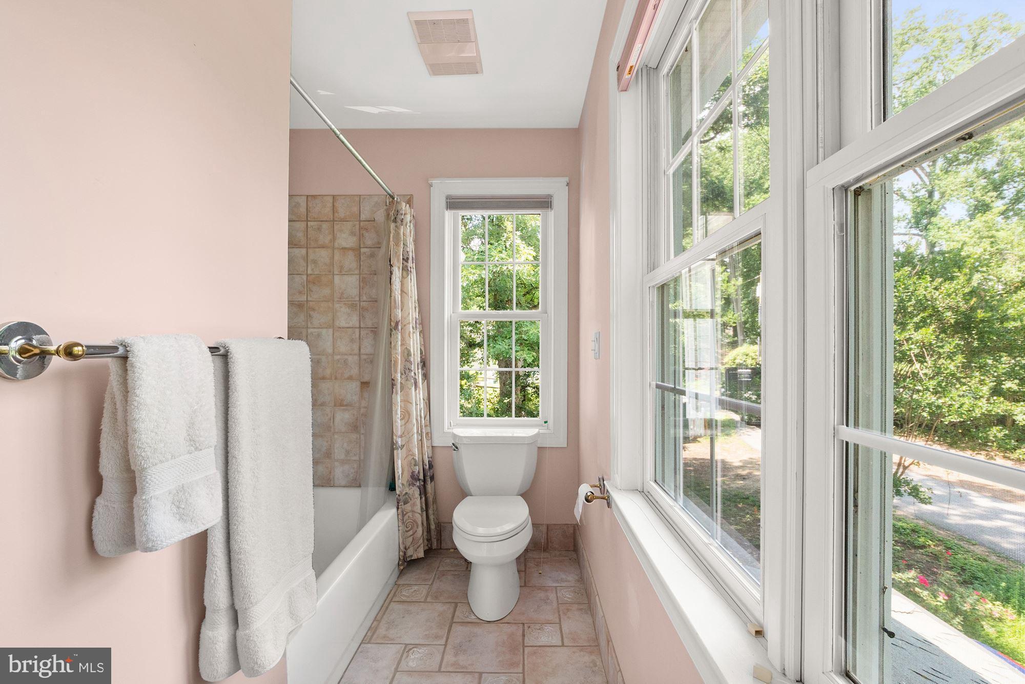 EASTPORT - Residential