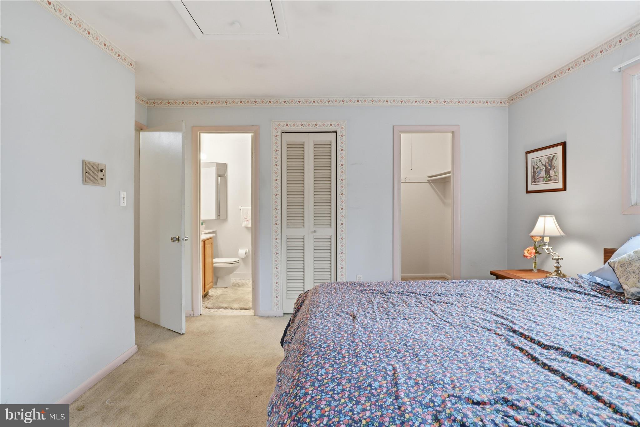 HILLMEADE MANOR - Residential