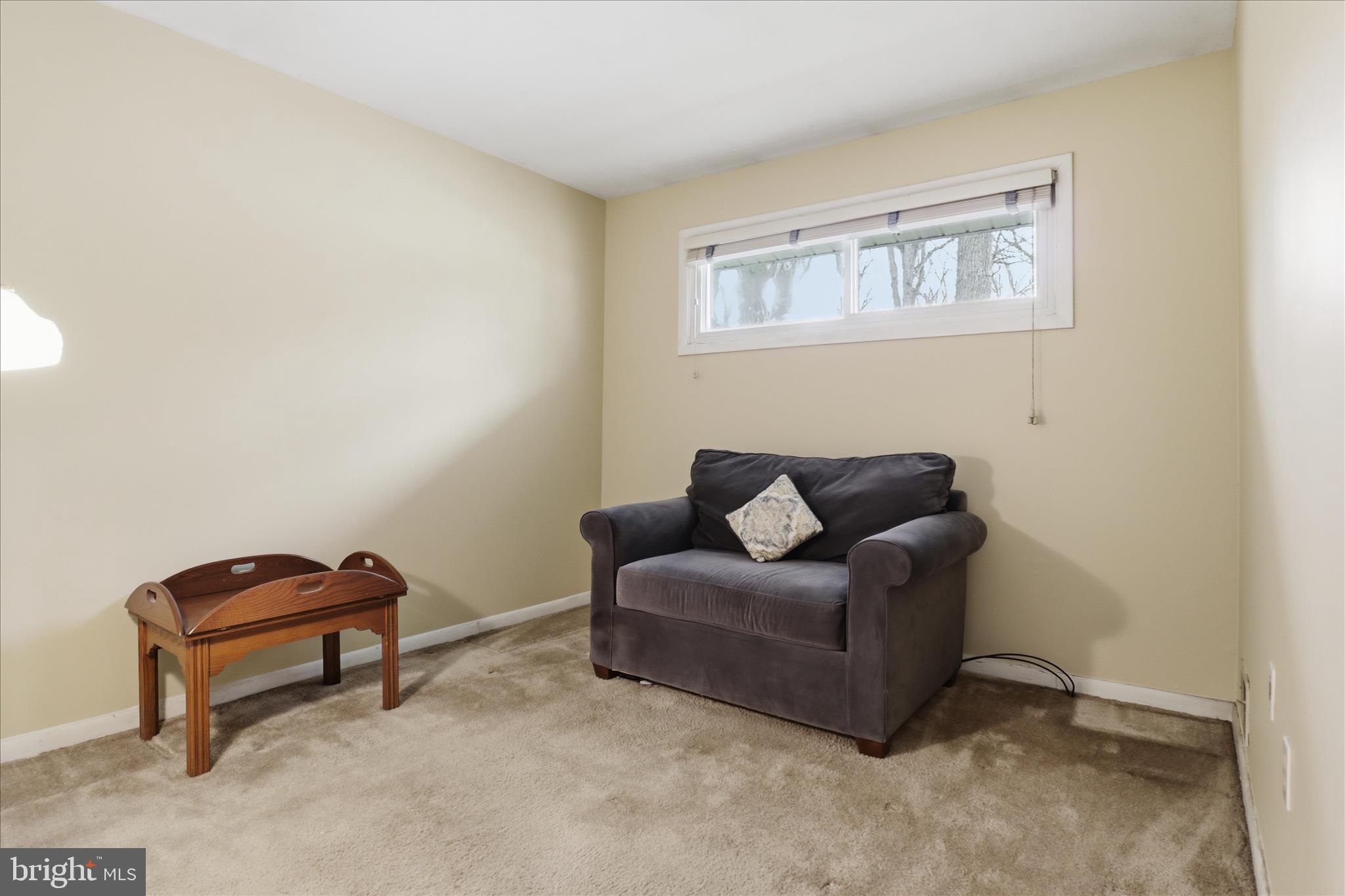 HILLMEADE MANOR - Residential