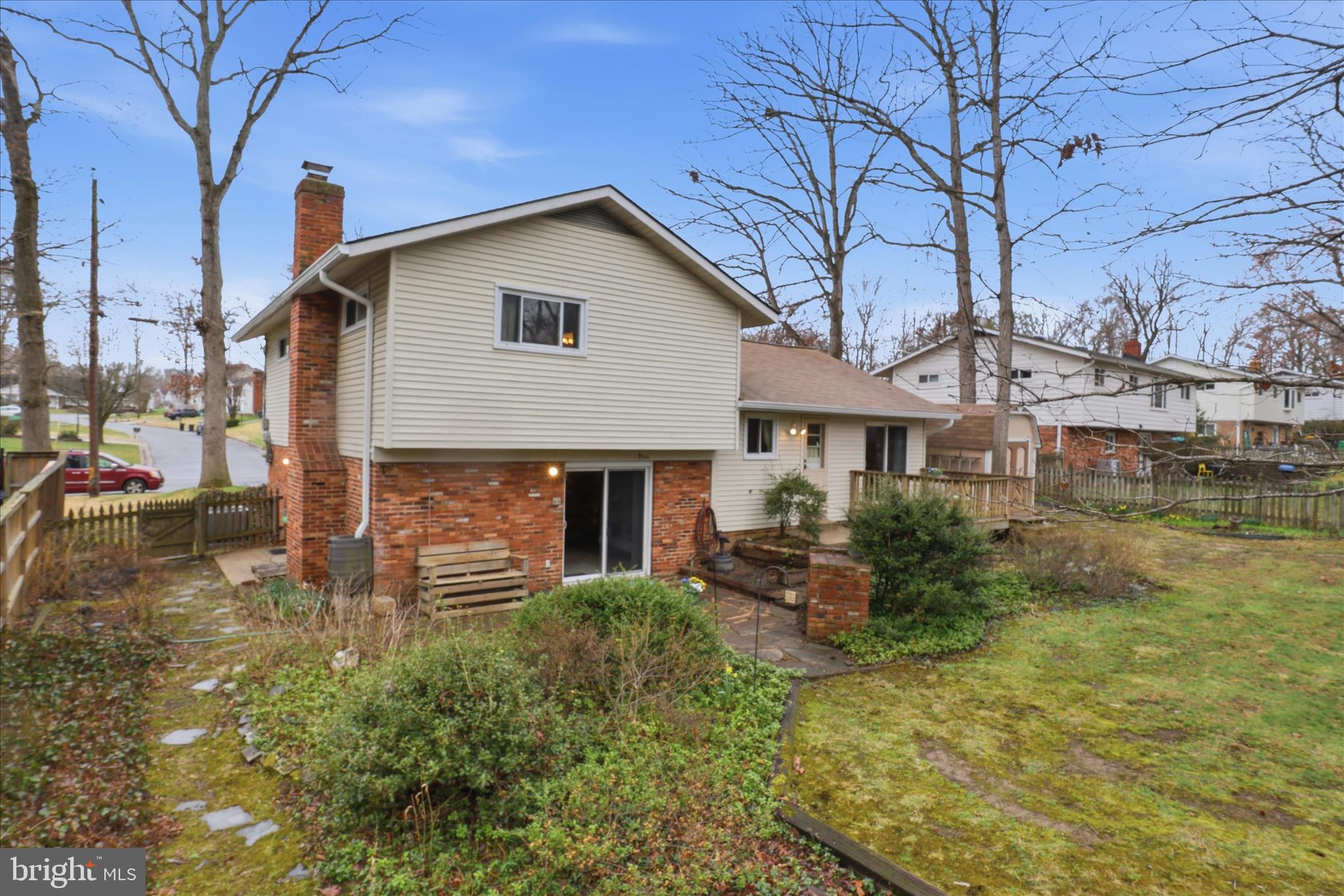 HILLMEADE MANOR - Residential