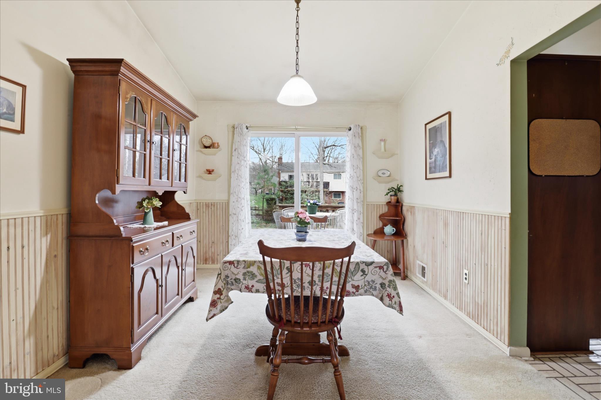 HILLMEADE MANOR - Residential