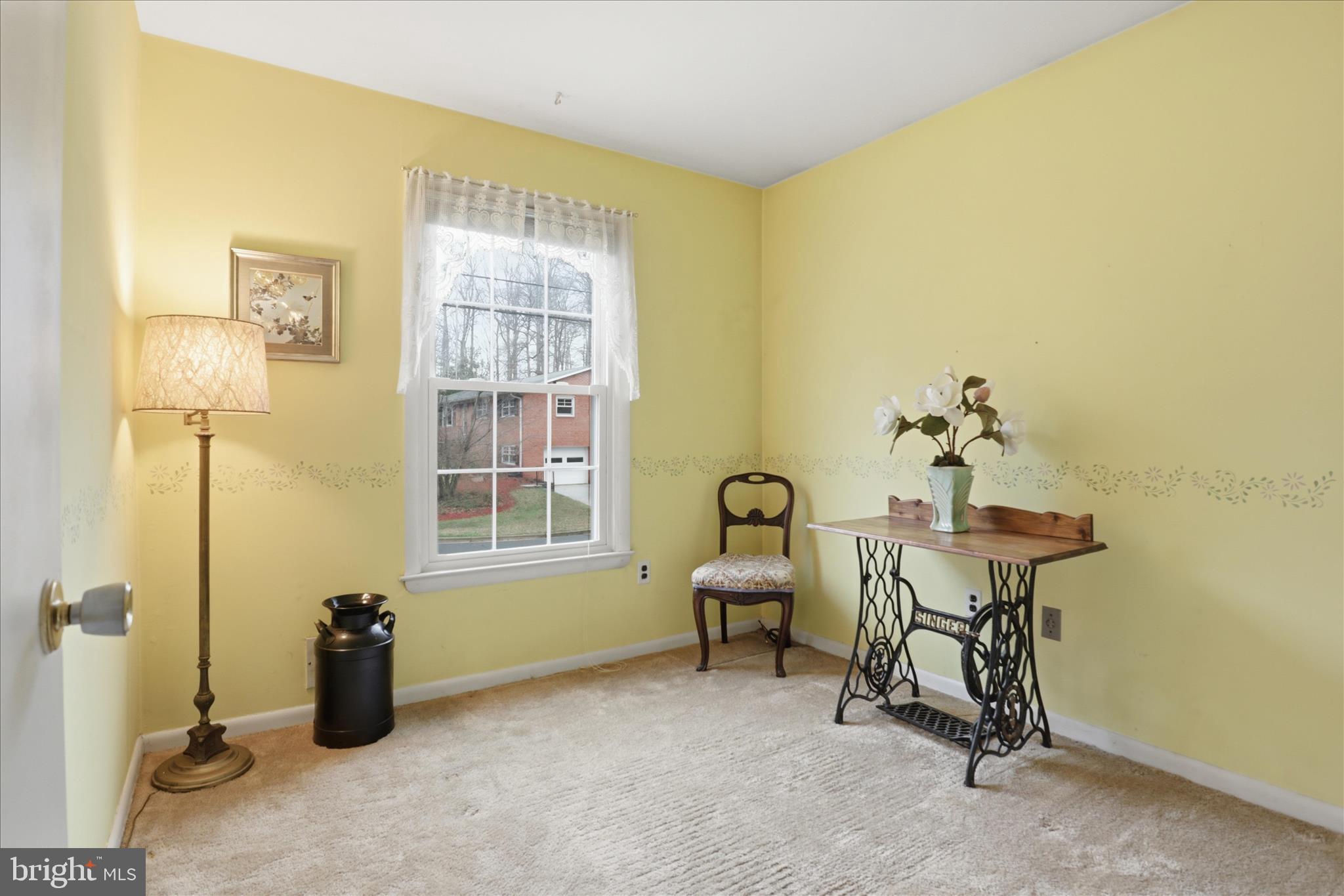 HILLMEADE MANOR - Residential