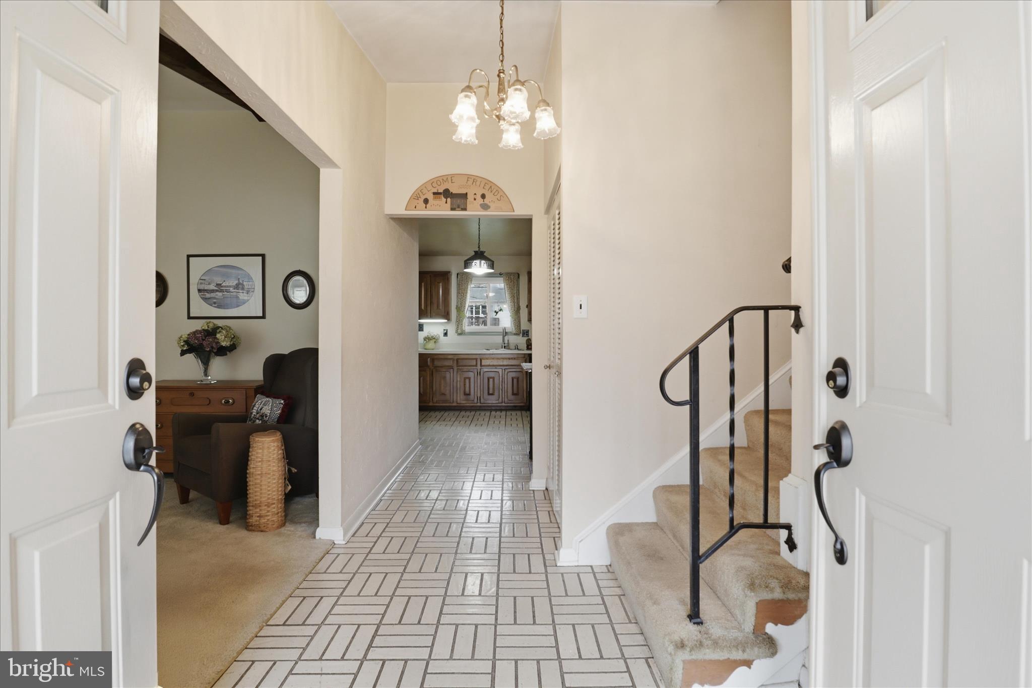 HILLMEADE MANOR - Residential