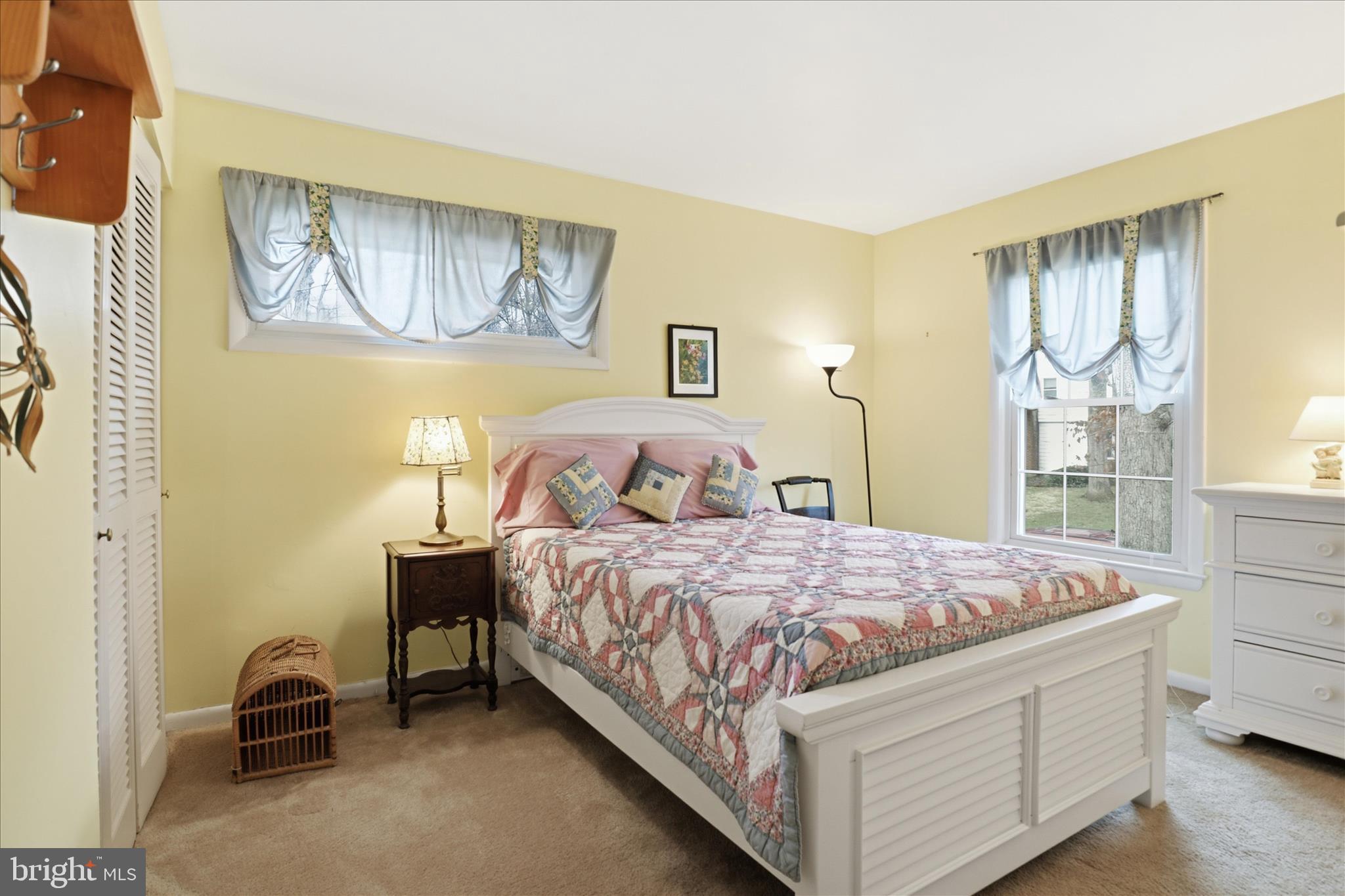 HILLMEADE MANOR - Residential