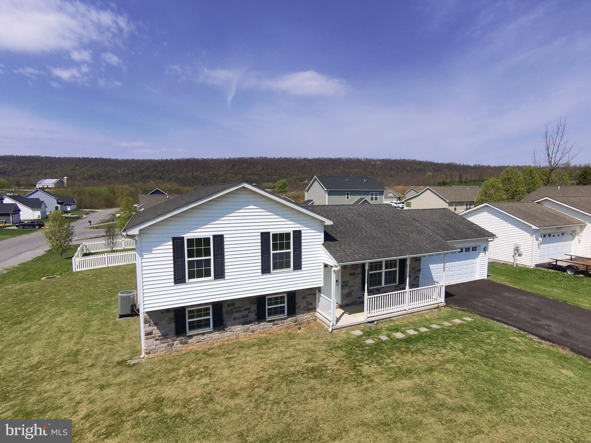 BUTLERS BRIDGE - Residential