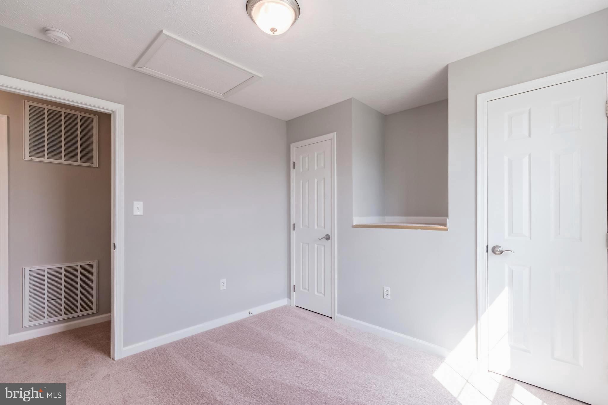 BUTLERS BRIDGE - Residential