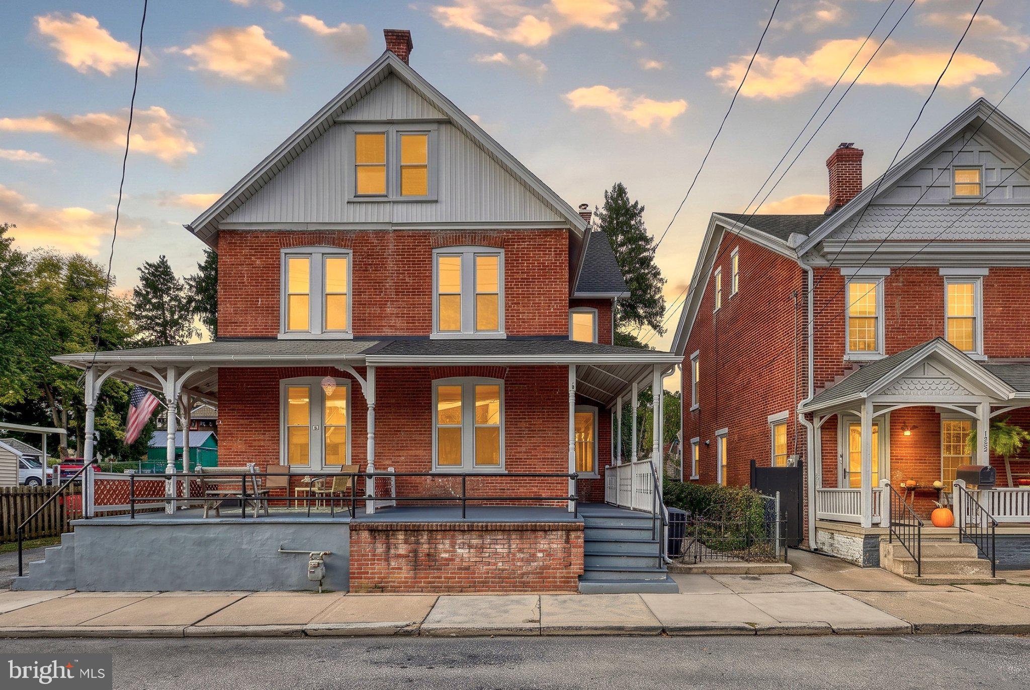 134 W WALNUT STREET