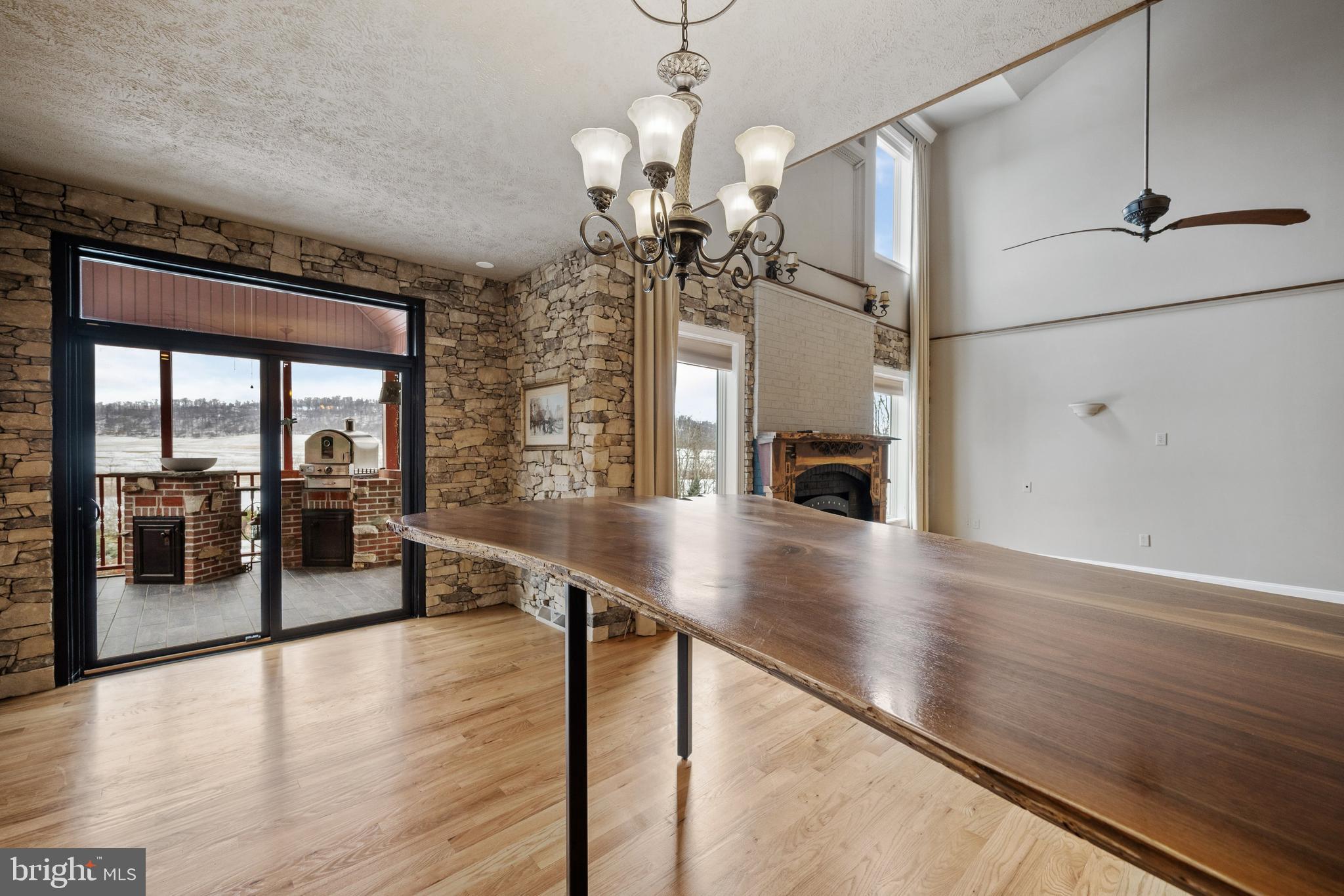 BUTLER ESTATES - Residential