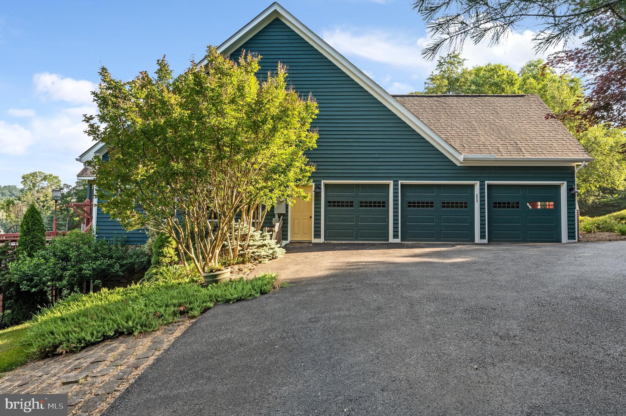 BUTLER ESTATES - Residential