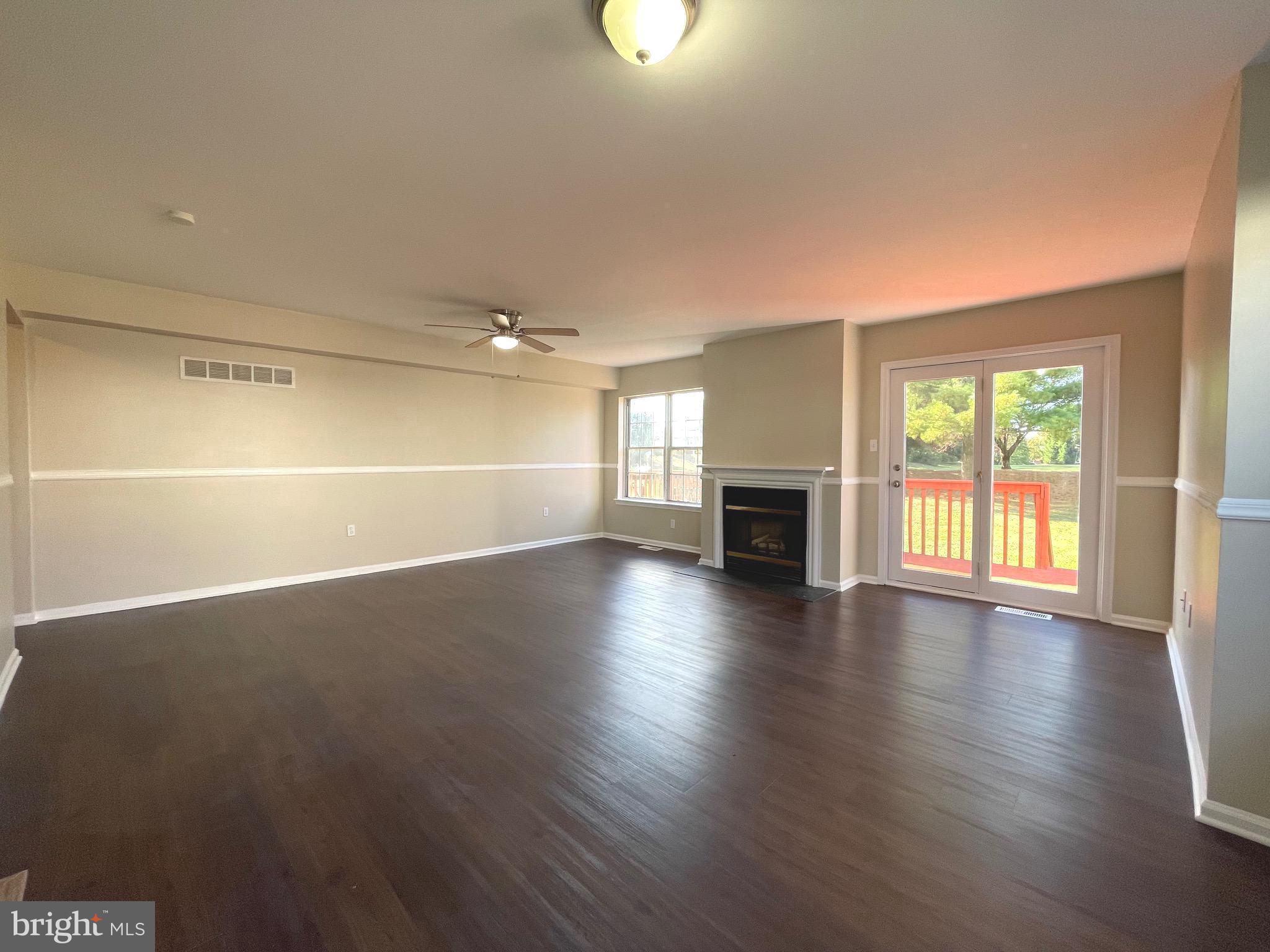 FOX RIDGE - Residential