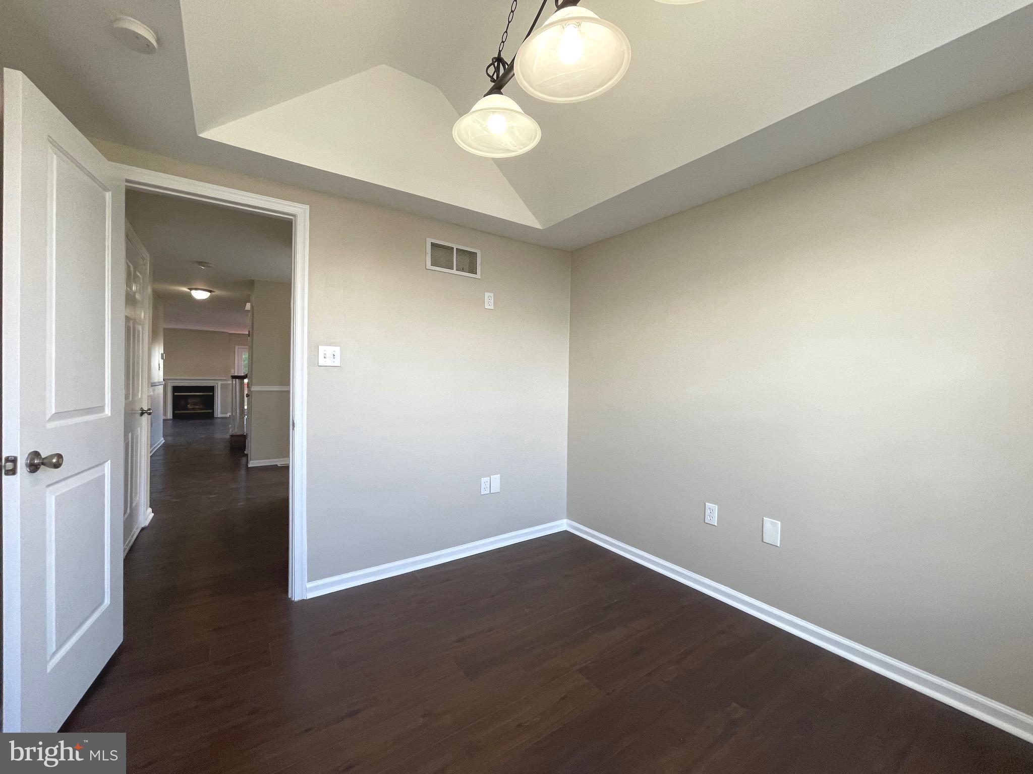 FOX RIDGE - Residential