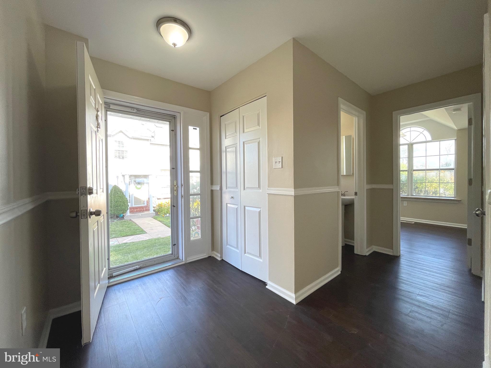 FOX RIDGE - Residential