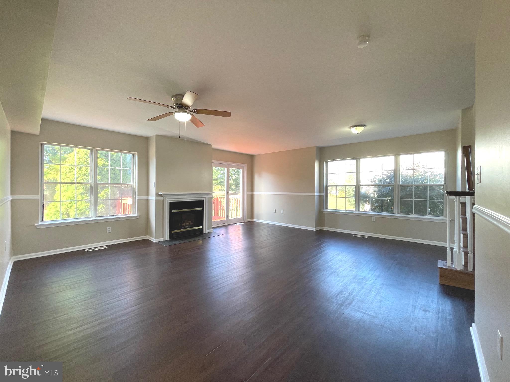 FOX RIDGE - Residential