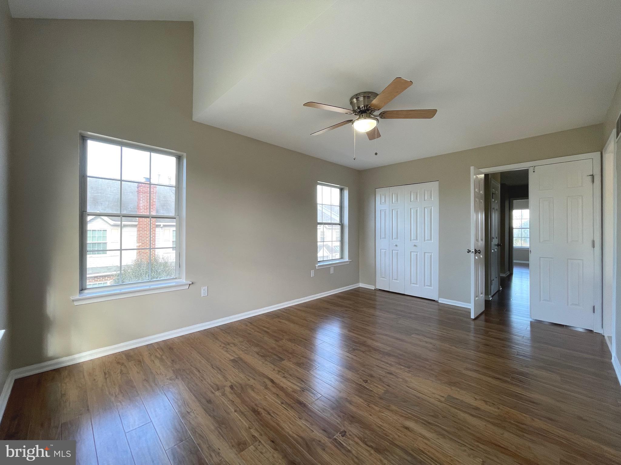 FOX RIDGE - Residential