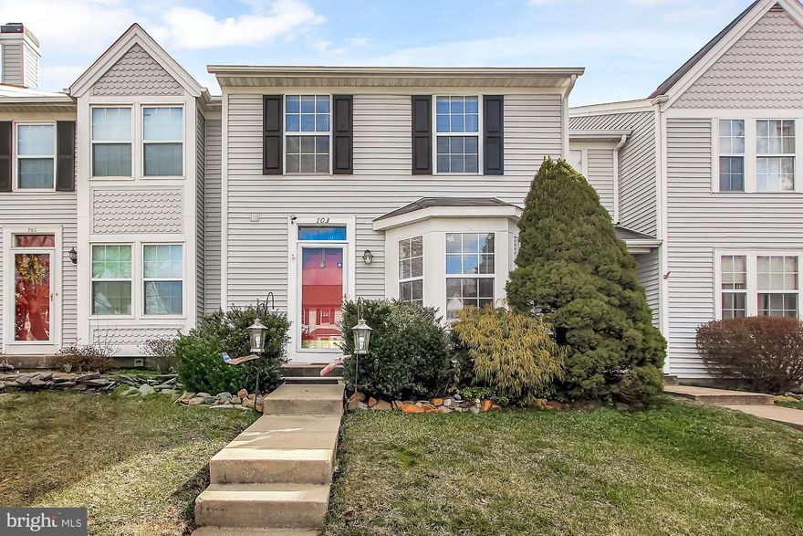 Move in and enjoy! 3 bedrooms, 2.5 baths, deck and fenced rear yard.  This home offers lots of storage, fresh/neutral paint,  pull down steps and flooring for attic storage,  new blinds, appliances convey, HWH 2019.  House back to open common area.  Desirable layout, updated, and in a great location.