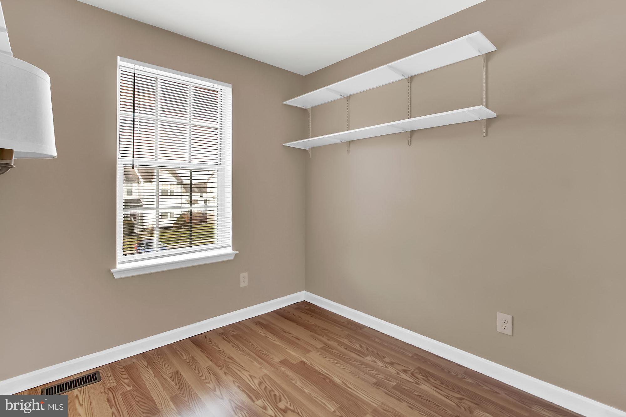 MAJORS CHOICE - Residential