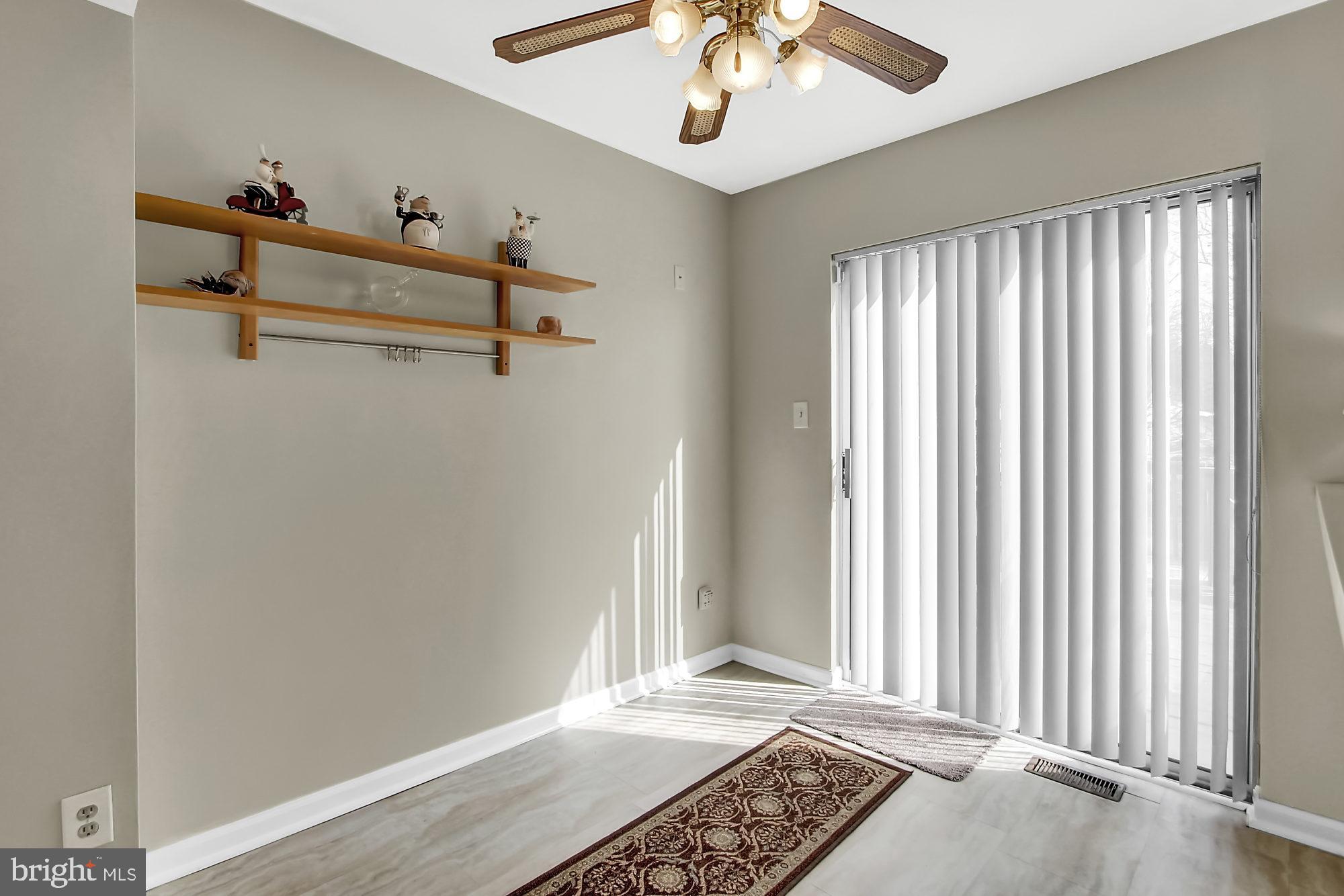 MAJORS CHOICE - Residential