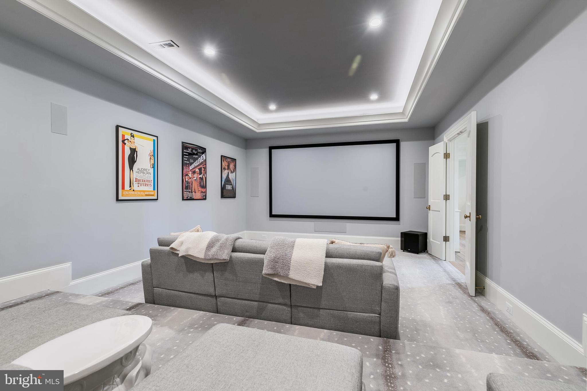 CREIGHTON FARMS - Residential