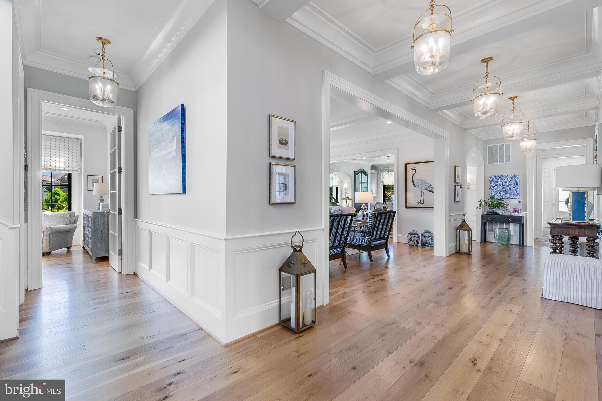 CREIGHTON FARMS - Residential