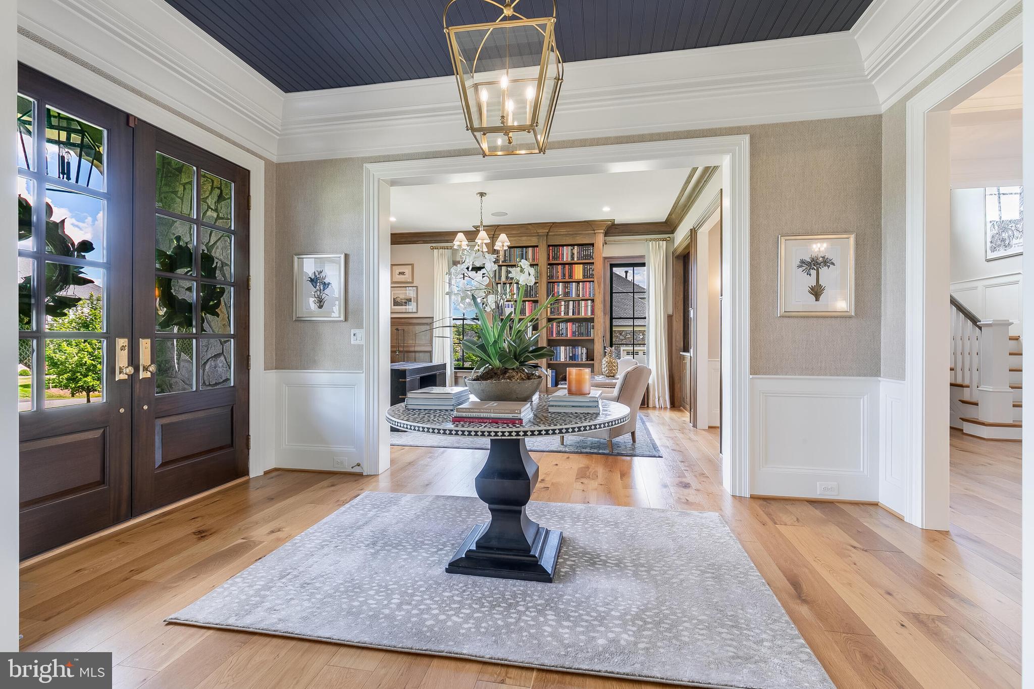 CREIGHTON FARMS - Residential