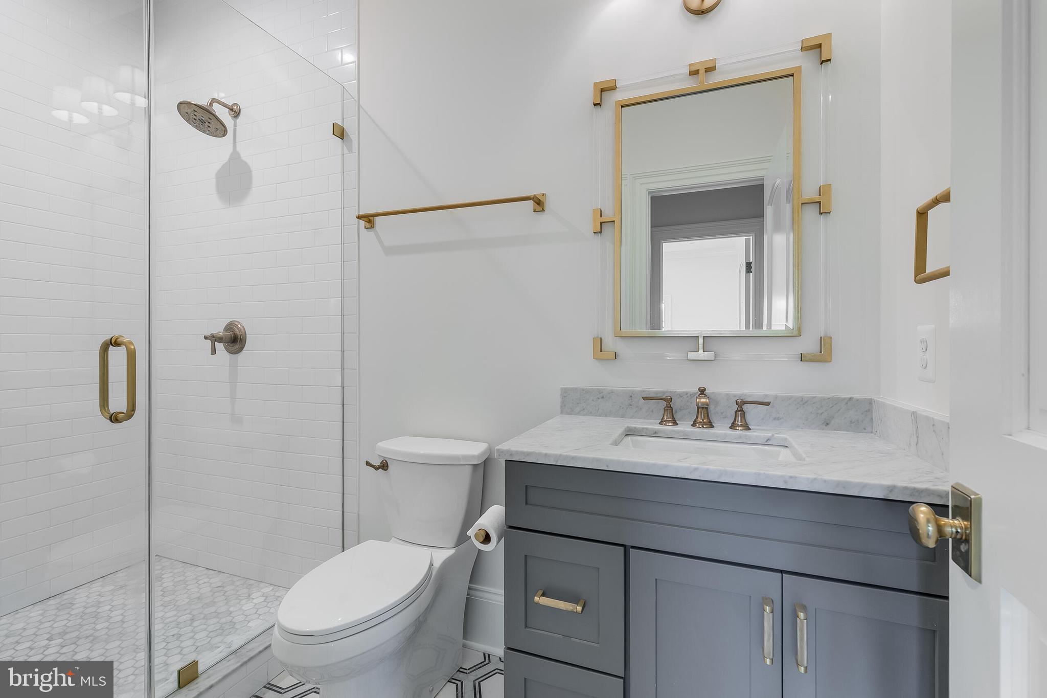 CREIGHTON FARMS - Residential