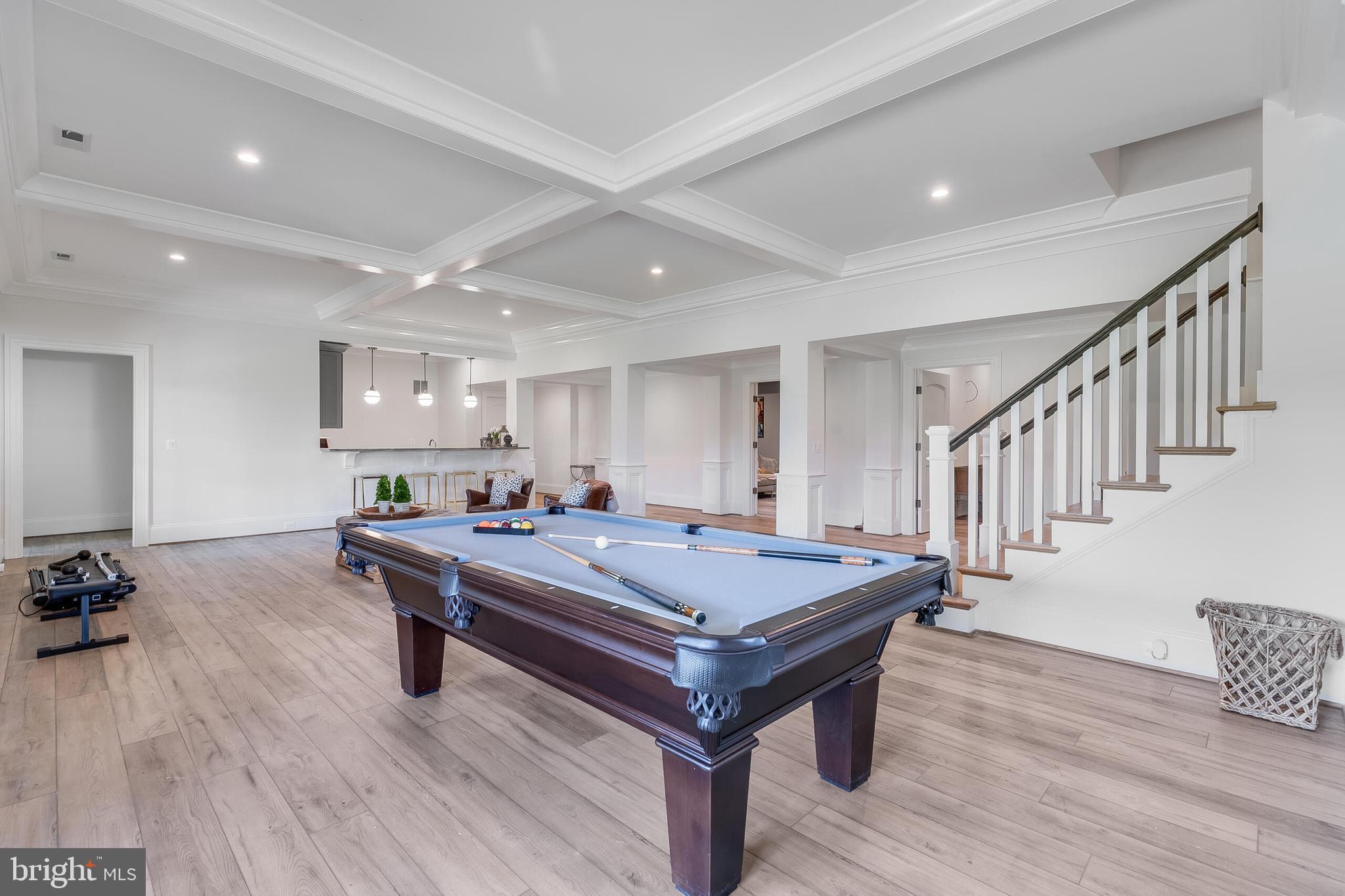 CREIGHTON FARMS - Residential