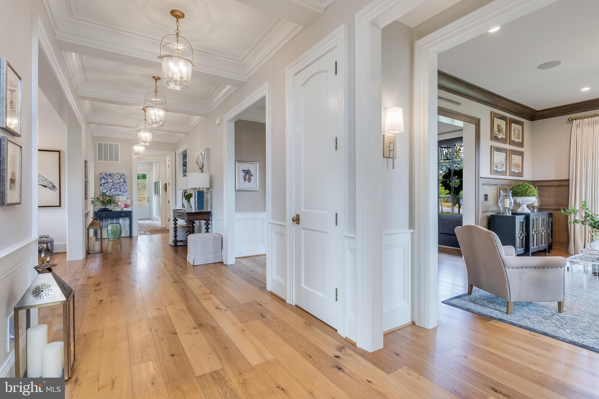 CREIGHTON FARMS - Residential