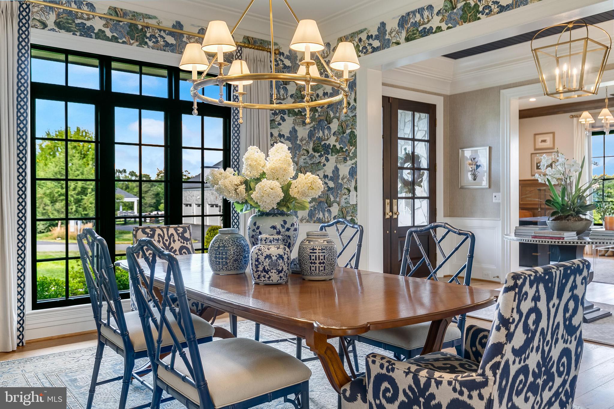 CREIGHTON FARMS - Residential